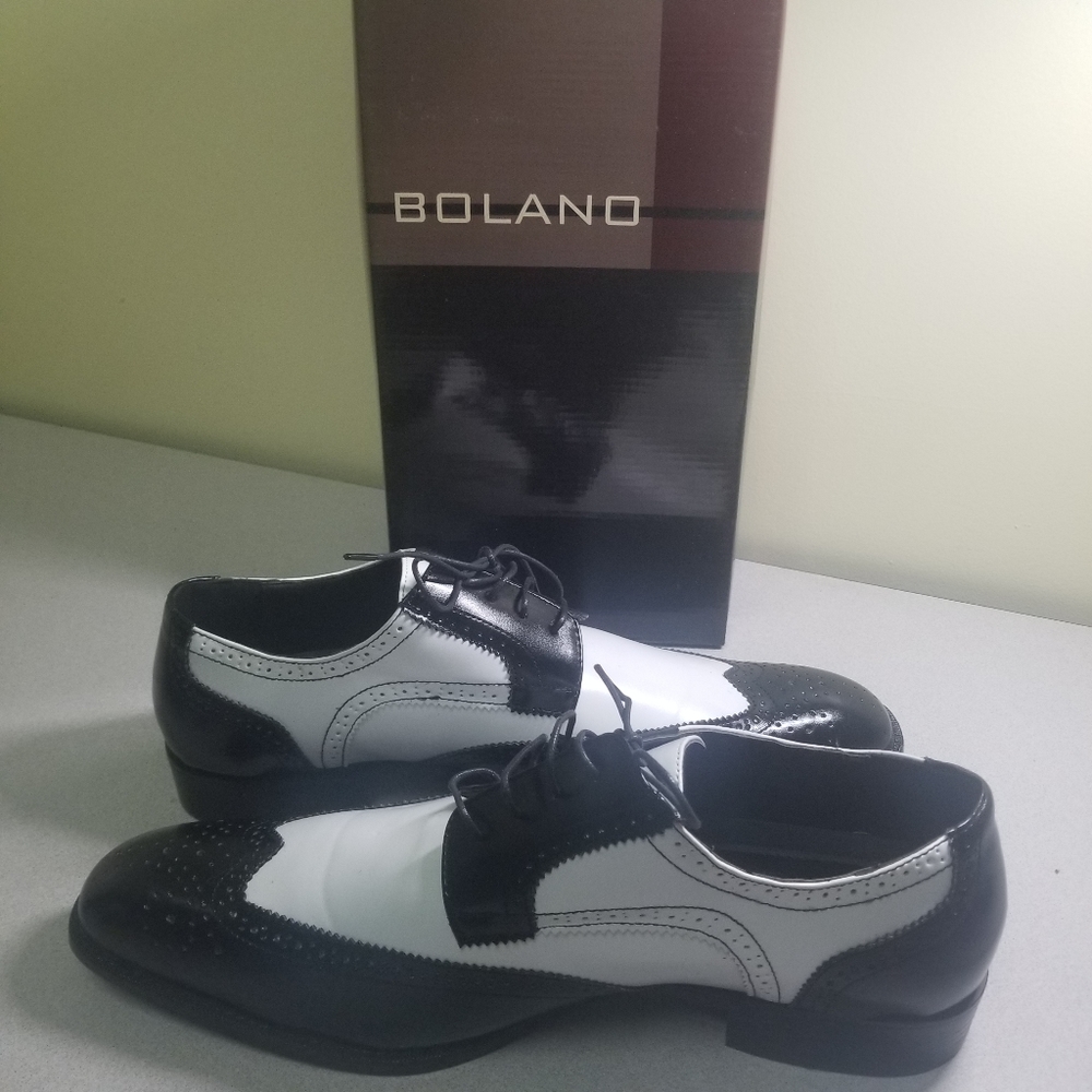 LIKE NEW Bolano Oxfords - Picture 6 of 10